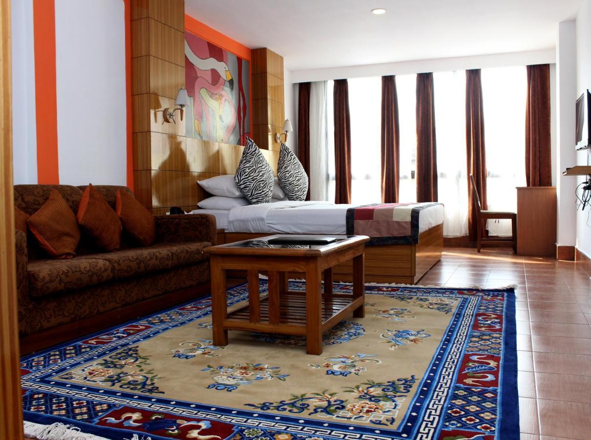 Hotel Tarayana Gangtok Luaran gambar